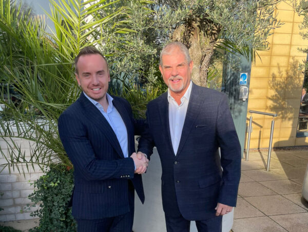 Specialist improves bus firm’s routes of communication