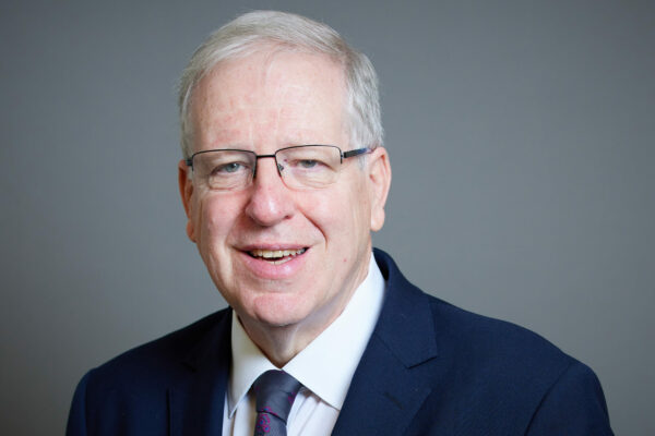 Former Transport Secretary to be honoured by university