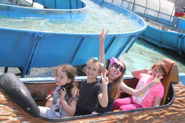 Campaign to create holiday memories for youngsters