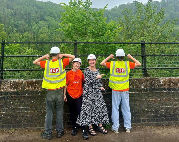 Brave siblings take the plunge for charity