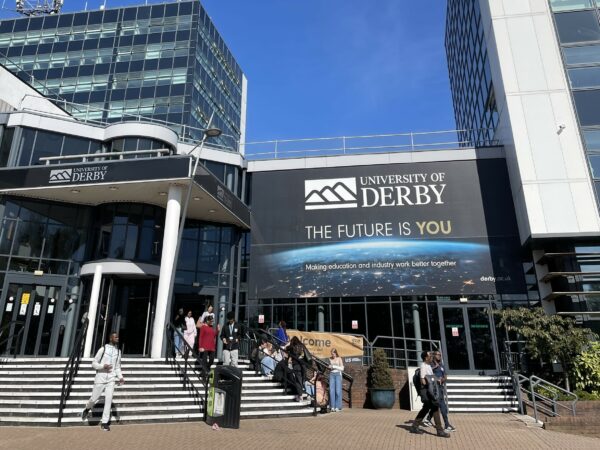 University researches play key role in careers advice updates