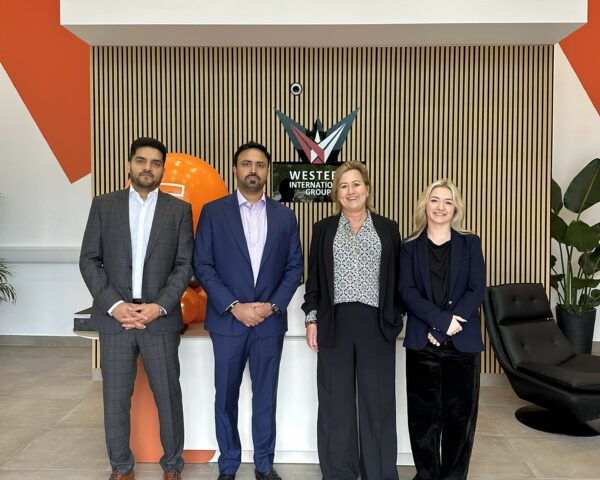 Fit out firm delivers new UK base for Dubai-based conglomerate