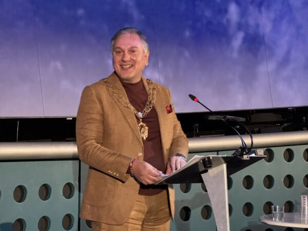 Chamber installs new president at AGM