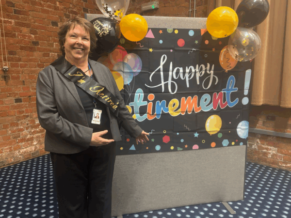 College pays tribute to long-serving Lisa