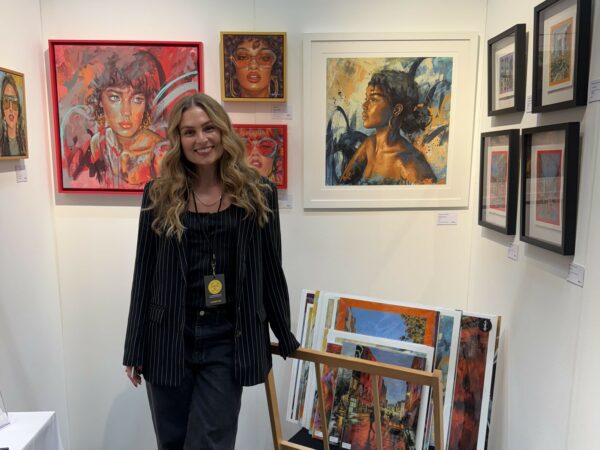 Gallery set the showcase work of award-winning artist