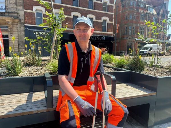 Cleaner tells of King encounter after award win