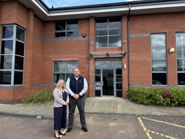 Agent secures law firm office deal