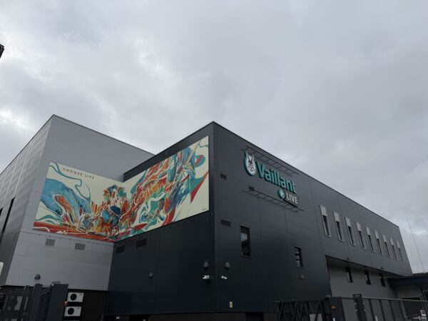 Events and entertainment venue unveils new mural