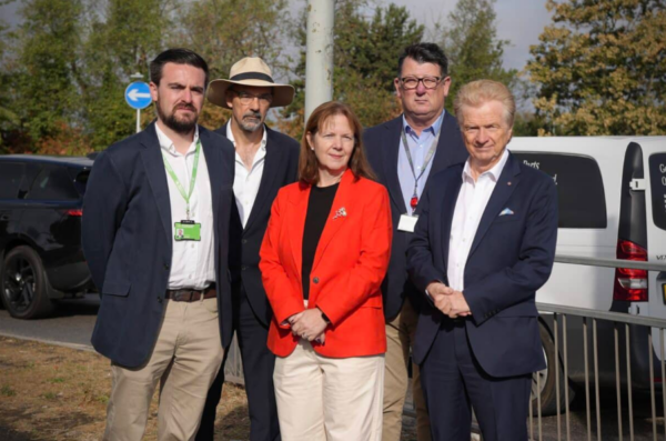 Mayor urges communities to back roads campaign